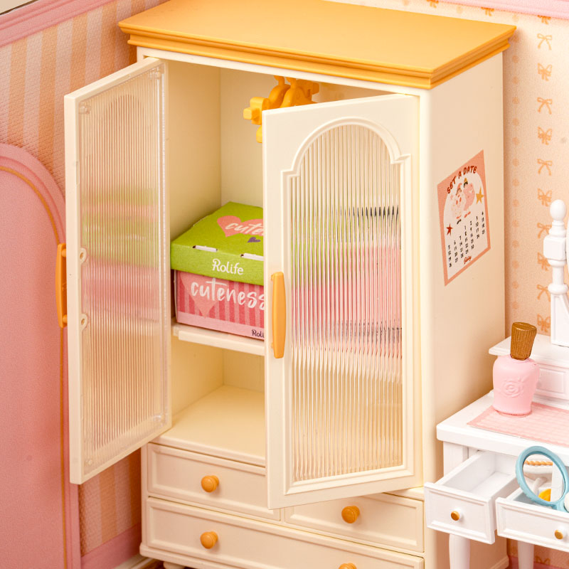 Lovely Pink Room Miniature DIY