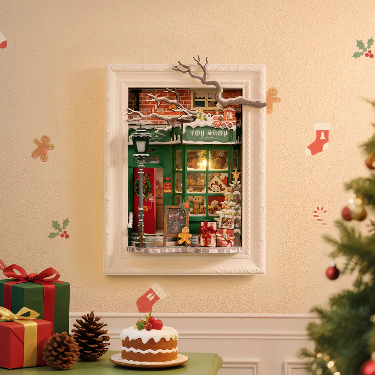 Enchanted Christmas - Santa's Toy Store 3D Puzzle Frame