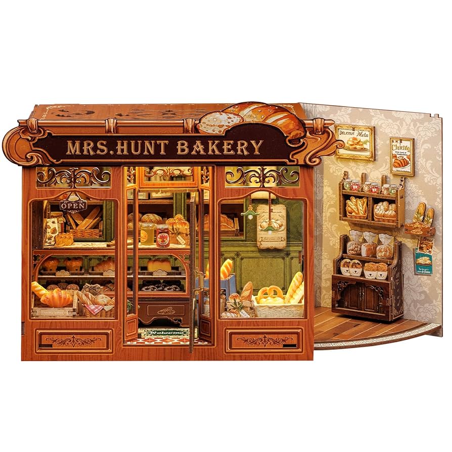 Mrs. Hunt's Bakery Miniature DIY