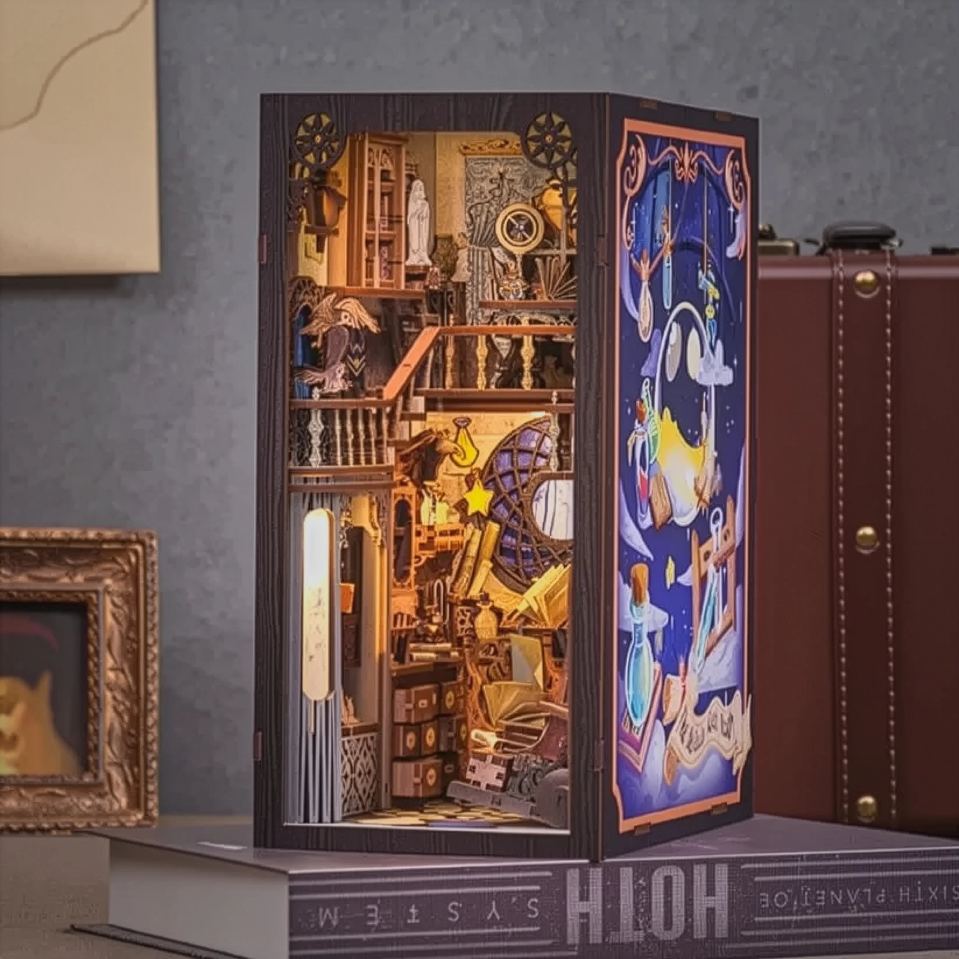 Magic Camera Book Nook DIY