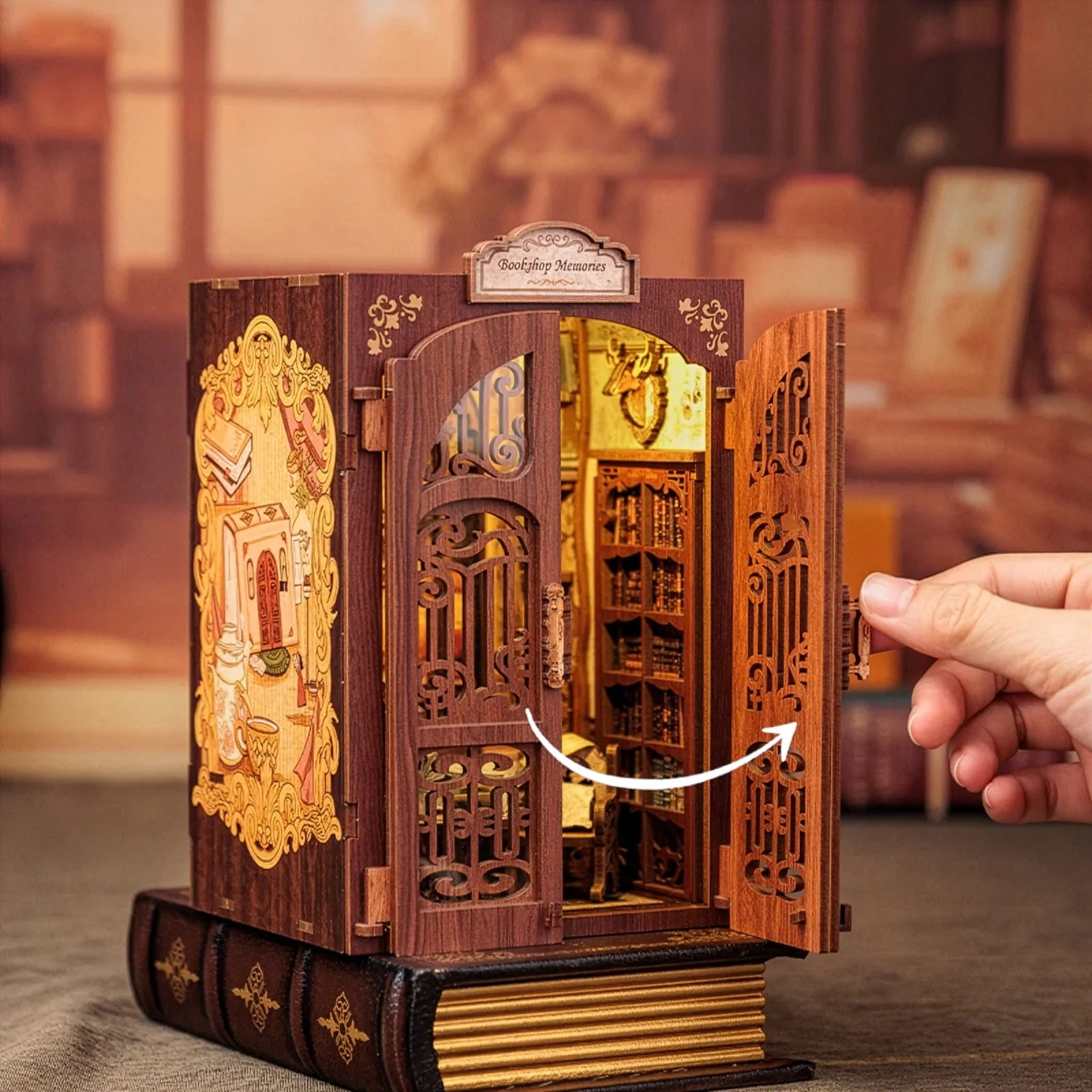 Memories of a Bookstore Book Nook DIY