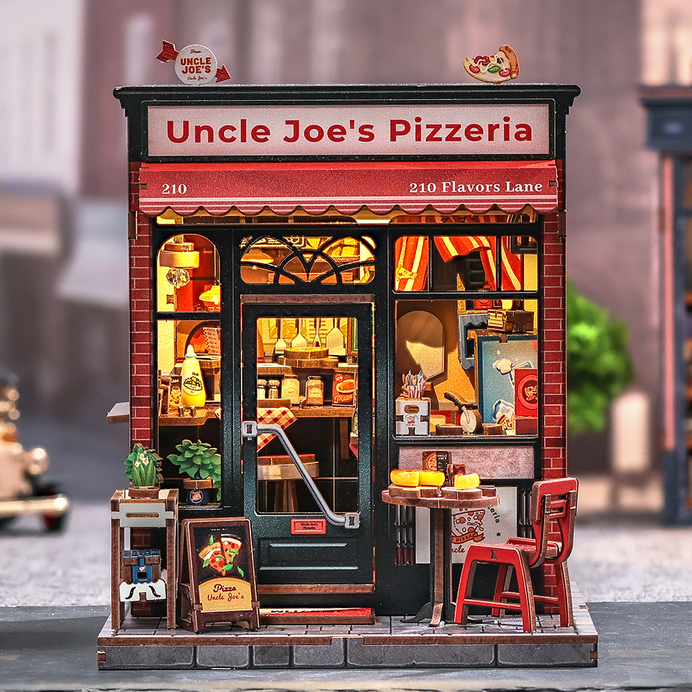 Uncle Joe's Miniature DIY Pizzeria
