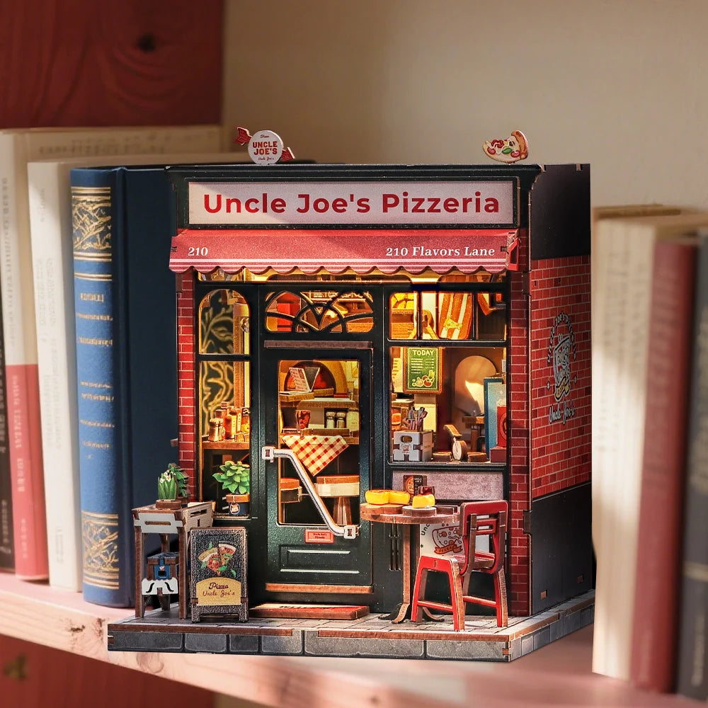 Uncle Joe's Miniature DIY Pizzeria