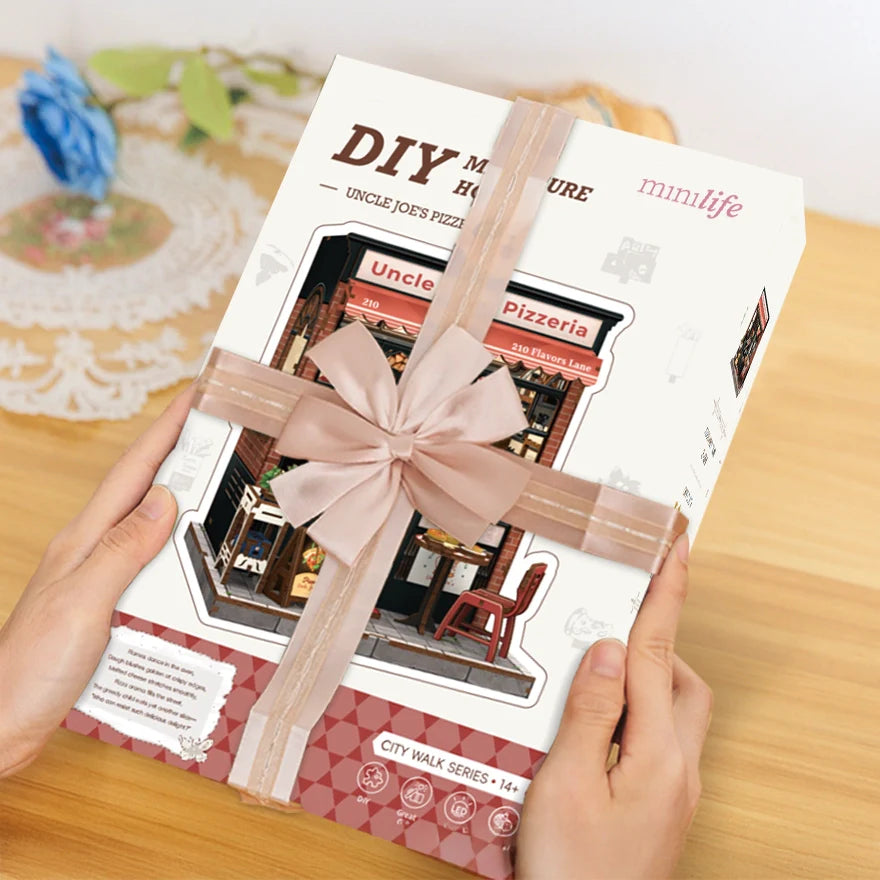 Uncle Joe's Miniature DIY Pizzeria